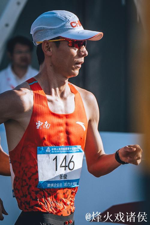 十五运会田径首金出炉 张俊男子20公里竞走蝉联冠军 十五运会田径首金出炉 张俊男子20公里竞走蝉联冠军